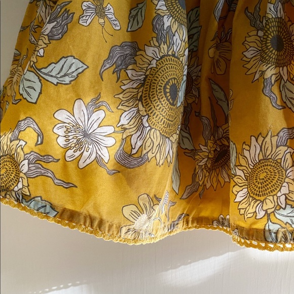 Toddler girl’s all-cotton sunflower skirt - Picture 3 of 8
